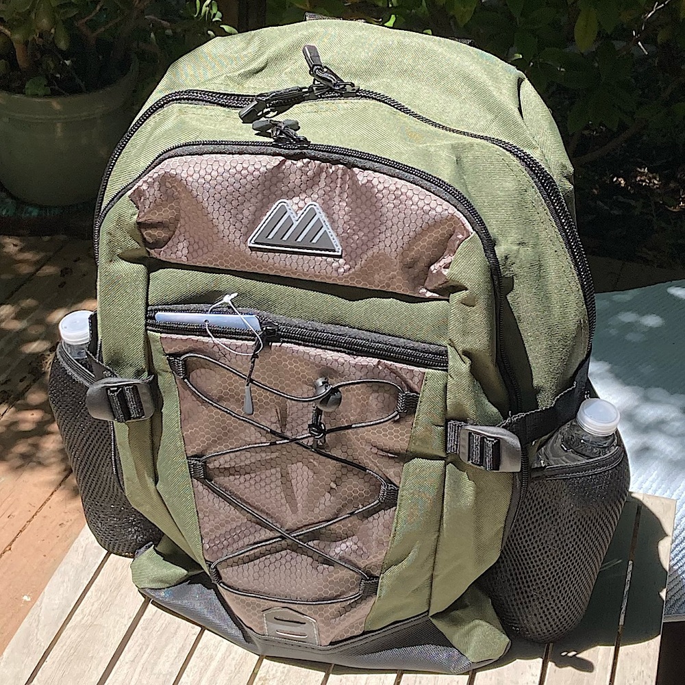 Backpack Avocado Green with Black Trim Side Pockets New 19” Unisex - Picture 1 of 16